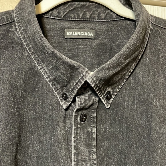 Balenciaga denim top. Button up. 100% authentic. Barney’s New York purchase - Picture 8 of 8